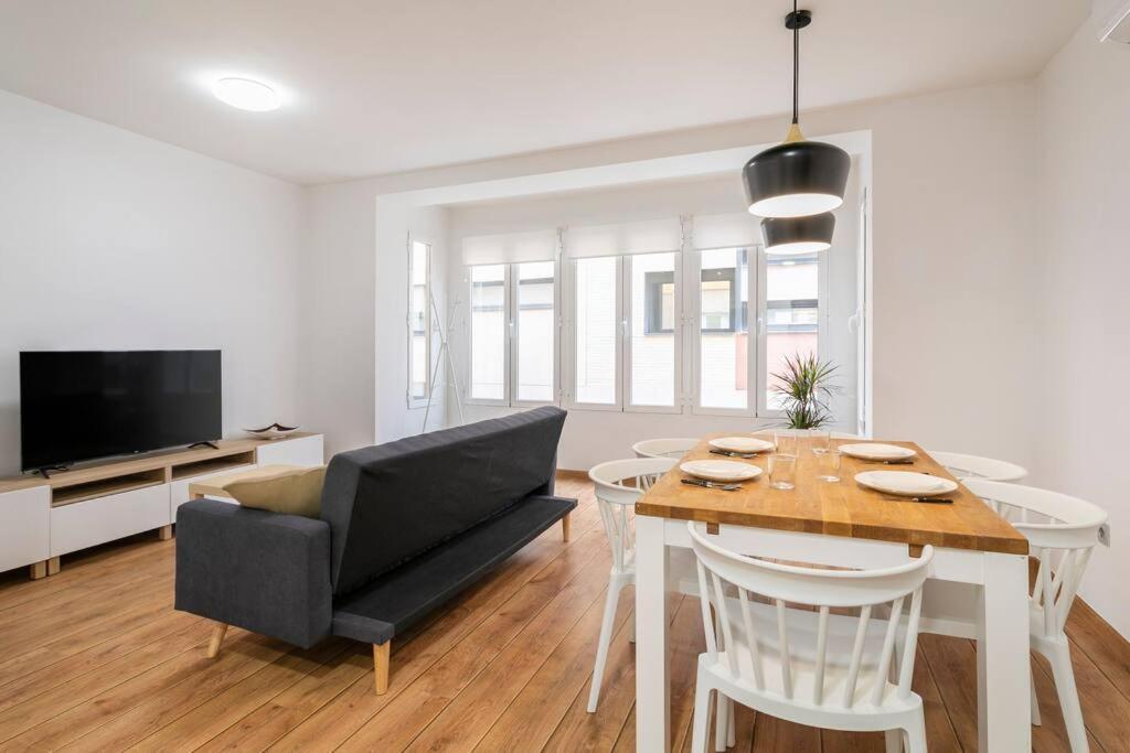 Cozy Apartment City Center Alicante Zewnętrze zdjęcie